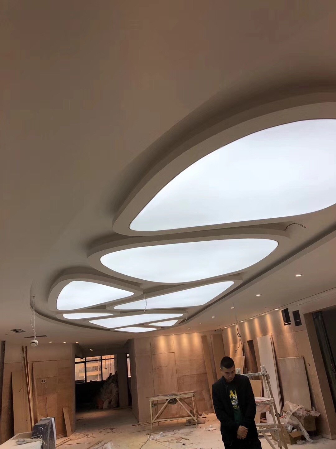 Translucent Shape Image